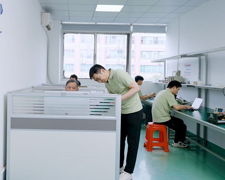 深圳市興中科電源科技有限公司_研發(fā)部_公司環(huán)境